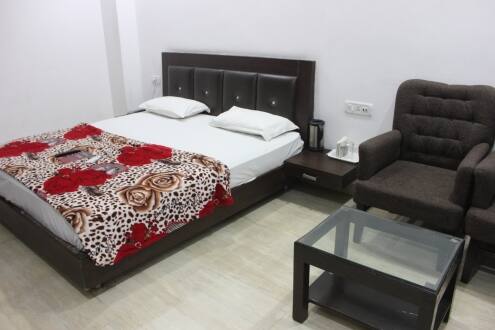 Hotel Surendra Plaza, Jalandhar 2